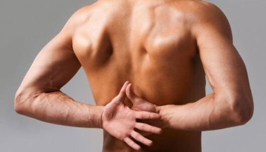 болки в гърба с остеохондроза на гръдния кош