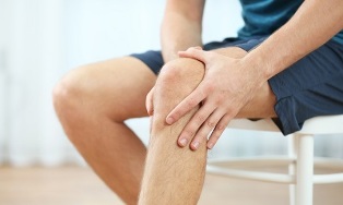 симптоми на артроза на коляното